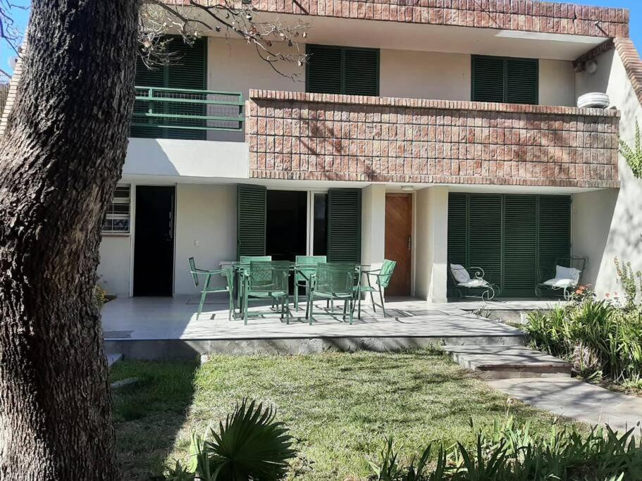 מנדוזה Casa Quinta Seccion A 150 Metros Parque San Martin Y 300 Metros Av Aristides Villanueva מראה חיצוני תמונה